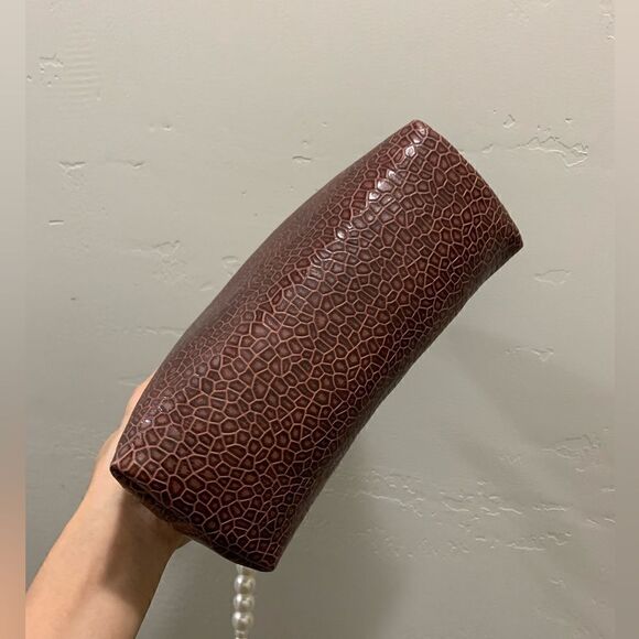 Brown Handmade Embossed Cowhide, Big Pearl Kisslock Clutch/Wristlet/Crossbody - Picture 12 of 15